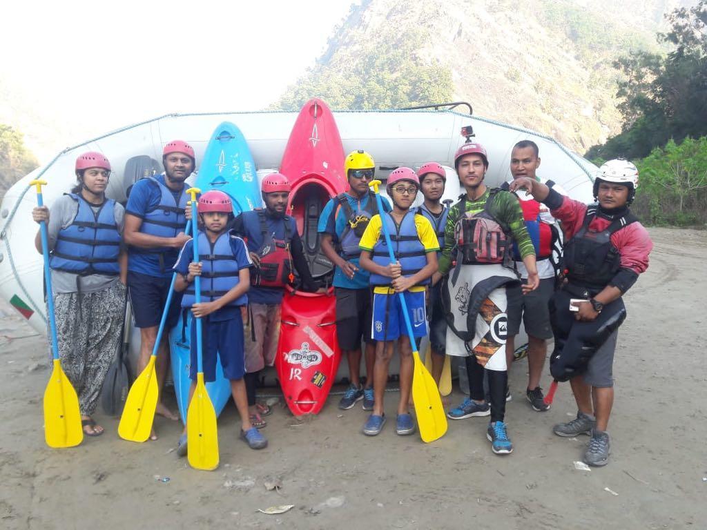 Skyard Rishikesh, Laxman Jhula 호스텔 외부 사진