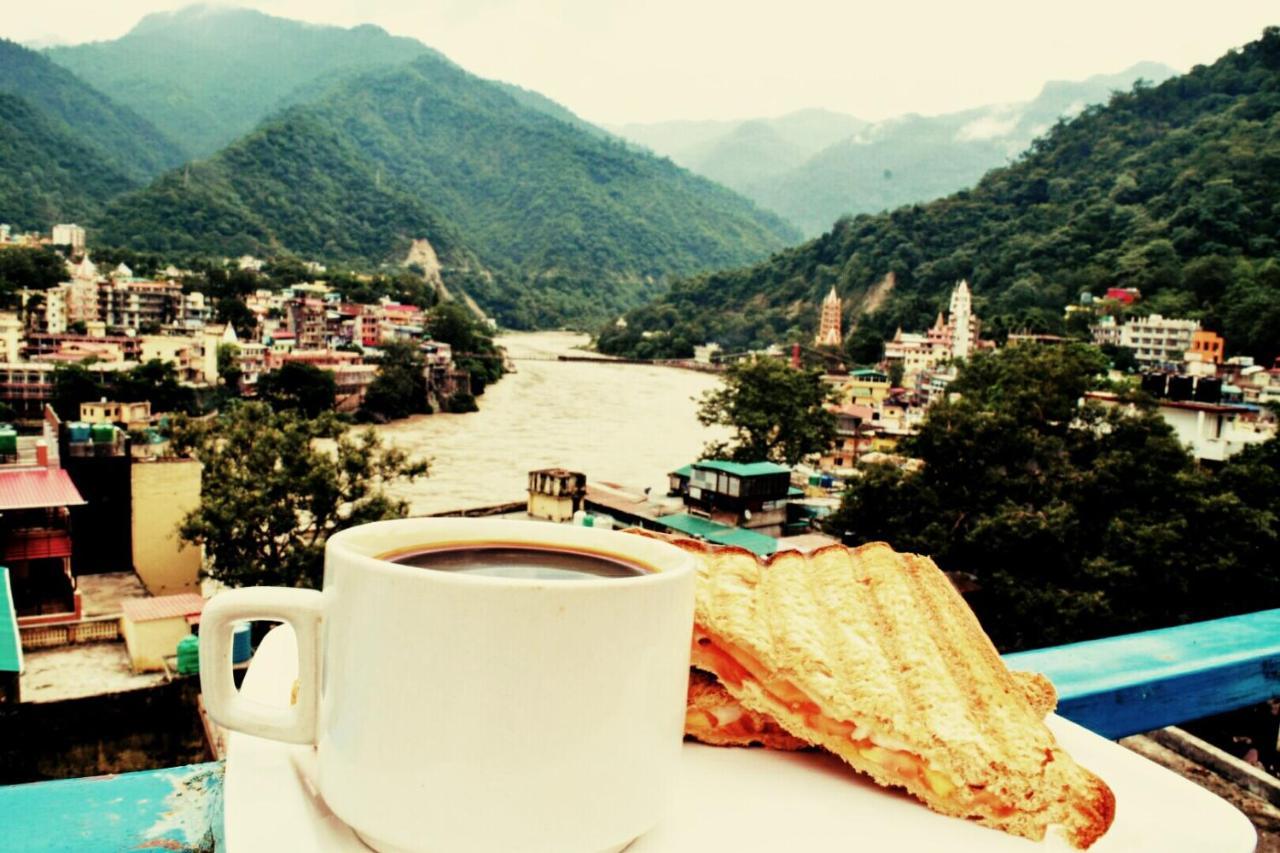 Skyard Rishikesh, Laxman Jhula 호스텔 외부 사진