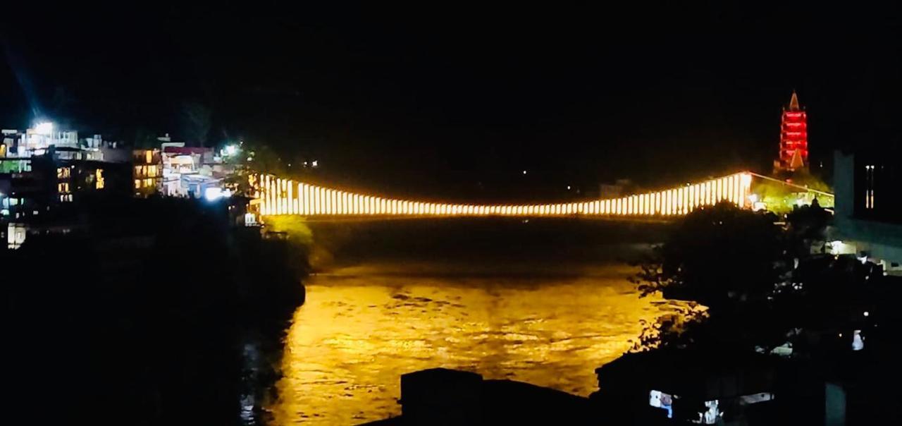 Skyard Rishikesh, Laxman Jhula 호스텔 외부 사진