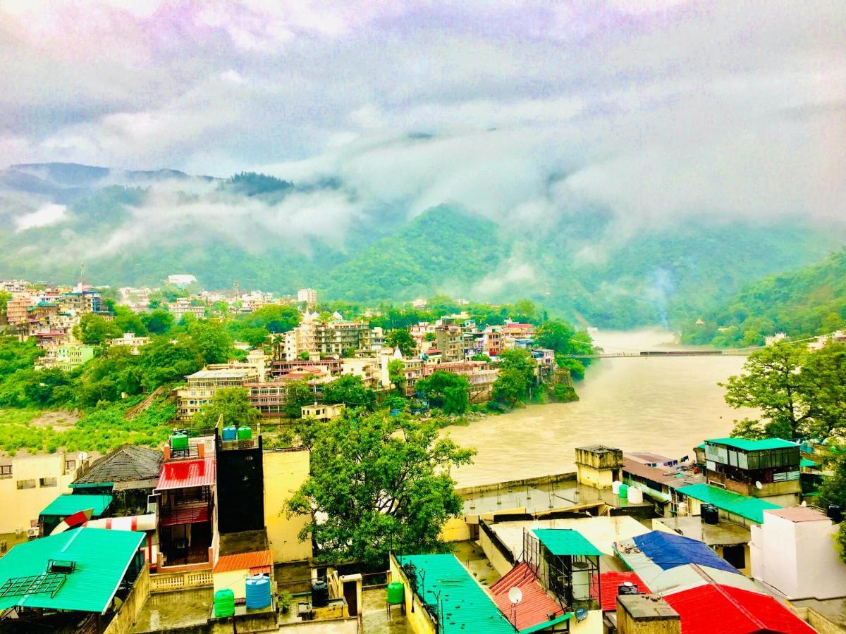 Skyard Rishikesh, Laxman Jhula 호스텔 외부 사진